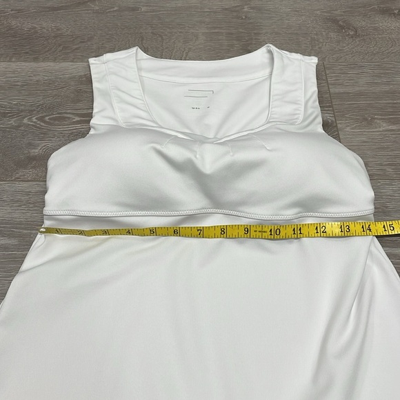 Athleta Inner Strength Built In Bra Tank Top White 36C - Picture 8 of 16
